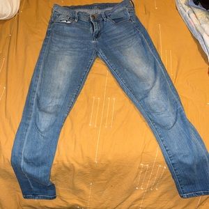 BDG Midrise size 28 jeans